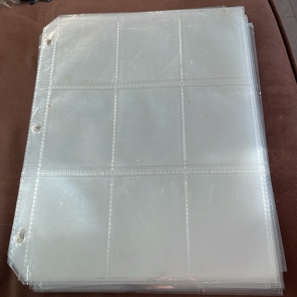 15 Sheets of Trading card sleeves - Picture 2 of 3